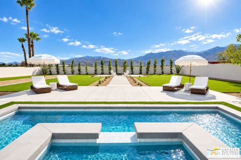Photo of 3111 E San Juan Road, Palm Springs, CA 92262 (MLS # 26994029PS)
