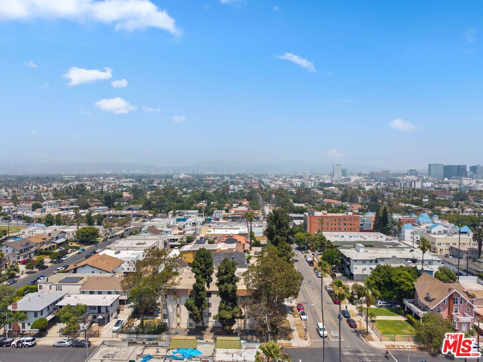 Properties 3 1419 S Wilton Place