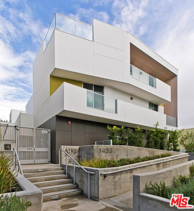 1433 14th Street