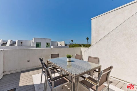 Tiny photo for 1433 14th Street #15, Santa Monica, CA 90404 (MLS # 26988381)