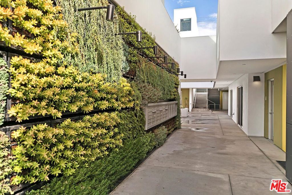 1433 14th Street 15, Santa Monica CA 90404