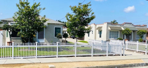Photo of 4209 W 139th ST, Hawthorne, CA 90250 (MLS # SB26124481)