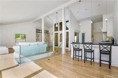 14 Vista, Irvine, CA 92612 - MLS#: OC26006936