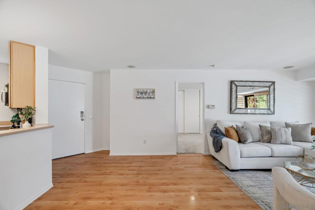 9760 Mesa Springs 40