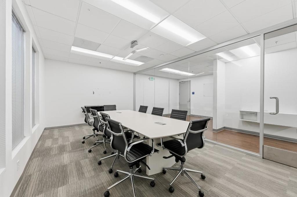 2542 S Bascom Avenue 130