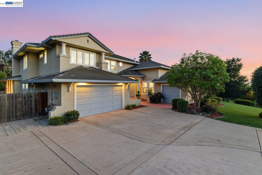 48564 Avalon Heights Ter