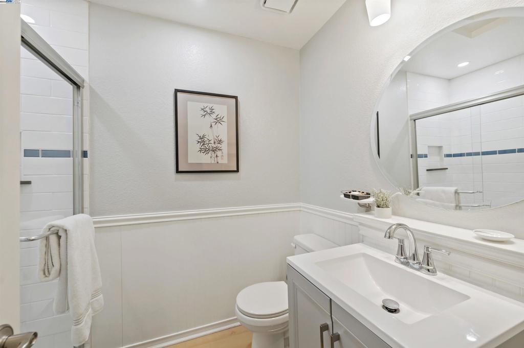 BIRCH CREEK - Residential