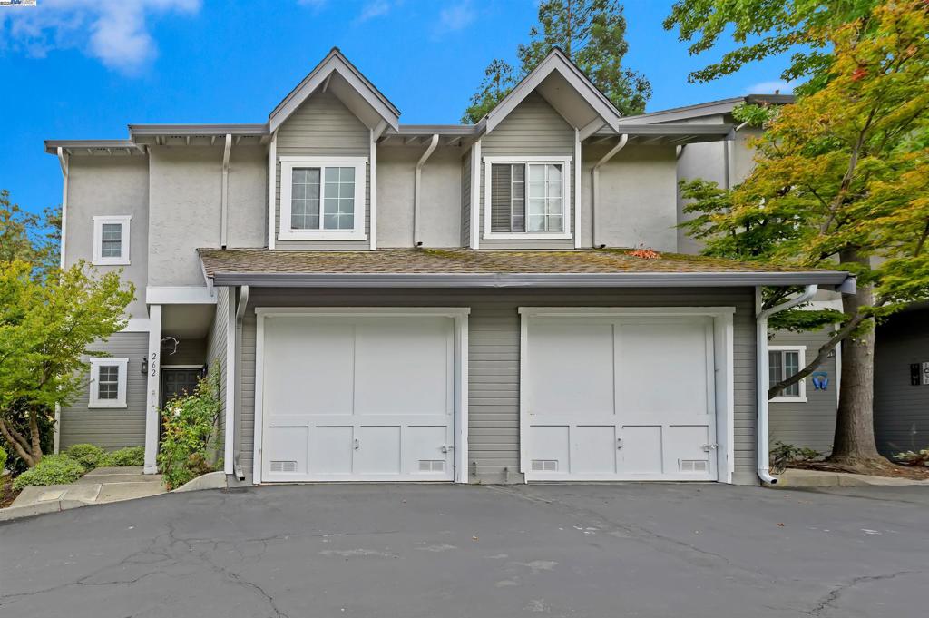 BIRCH CREEK - Residential