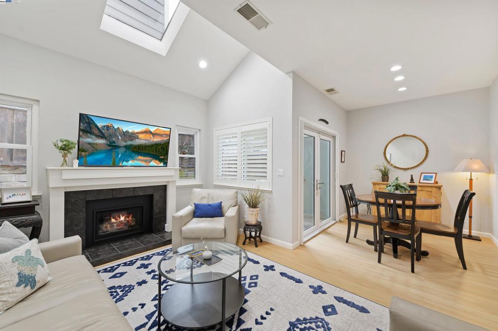 BIRCH CREEK - Residential
