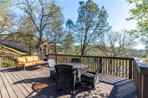 Tiny photo for 2627 Captains Walk Walk, Bradley, CA 93426 (MLS # NS26009819)