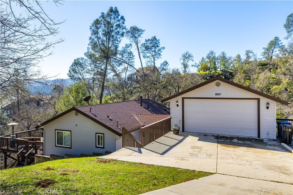 2627 Captains Walk