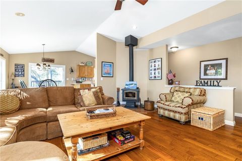 Tiny photo for 2627 Captains Walk Walk, Bradley, CA 93426 (MLS # NS26009819)