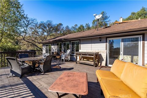 Tiny photo for 2627 Captains Walk Walk, Bradley, CA 93426 (MLS # NS26009819)