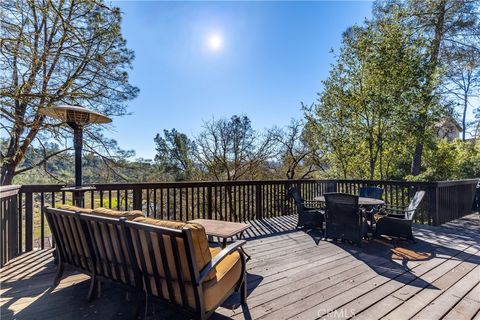 Tiny photo for 2627 Captains Walk Walk, Bradley, CA 93426 (MLS # NS26009819)