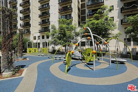 Tiny photo for 460 S Spring Street #201, Los Angeles, CA 90013 (MLS # 26660667)