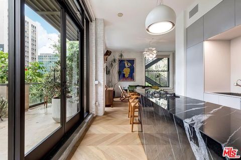 Tiny photo for 460 S Spring Street #201, Los Angeles, CA 90013 (MLS # 26660667)