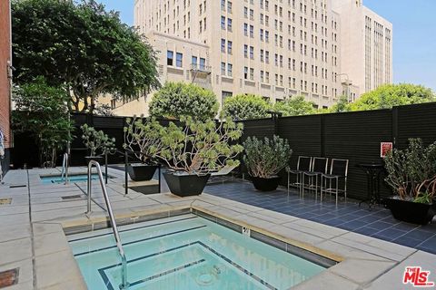 Tiny photo for 460 S Spring Street #201, Los Angeles, CA 90013 (MLS # 26660667)