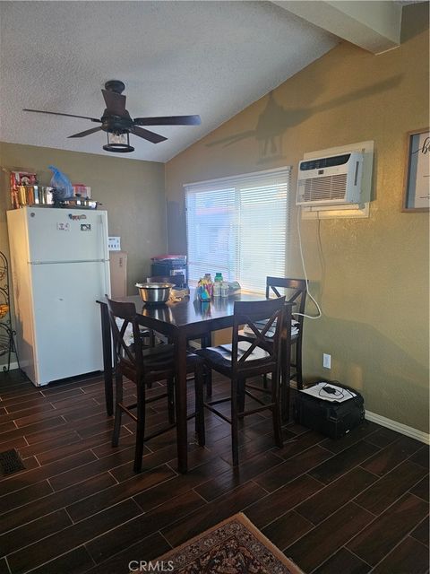 Photo of 530 Devonshire Street W #4, Hemet, CA 92543 (MLS # SW26048921)