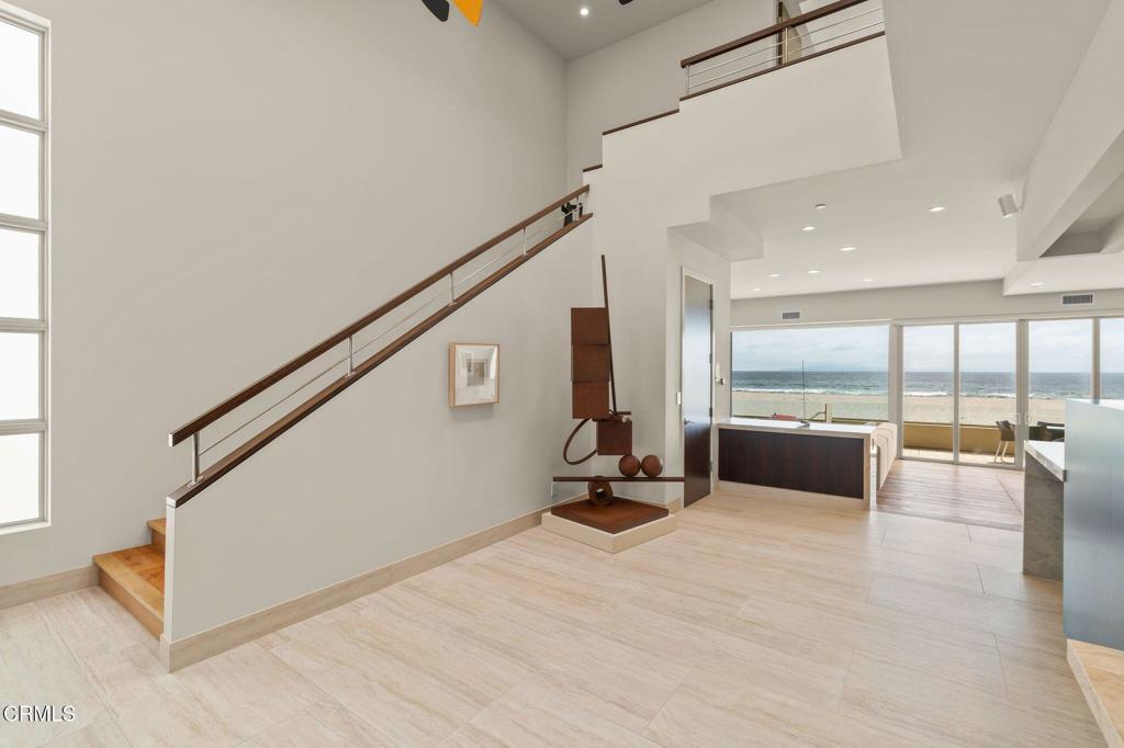 827 Mandalay Beach Rd, Oxnard, CA, 93035, USA, 3 Bedrooms Bedrooms, ,4 BathroomsBathrooms,Residential,Active,827 Mandalay Beach Rd,V1-37091