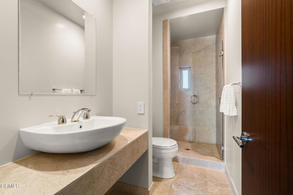827 Mandalay Beach Rd, Oxnard, CA, 93035, USA, 3 Bedrooms Bedrooms, ,4 BathroomsBathrooms,Residential,Active,827 Mandalay Beach Rd,V1-37091