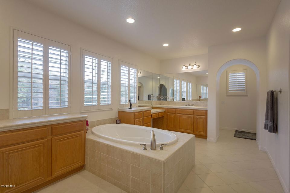 Concerto/Dos Vientos-200 - 200 - Residential