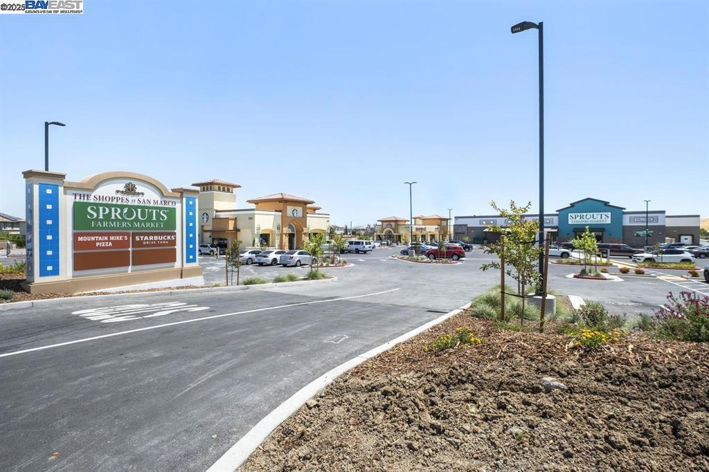 SAN MARCO - Residential Lease