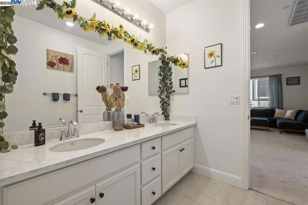SAN MARCO - Residential Lease