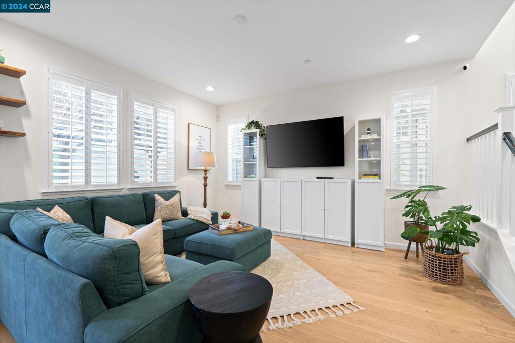 Not Listed - Residential