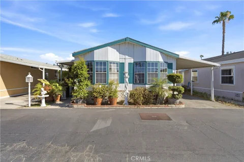 1925 E La Veta Avenue Unit 49, Orange, CA 92866 - MLS#: PW26156080