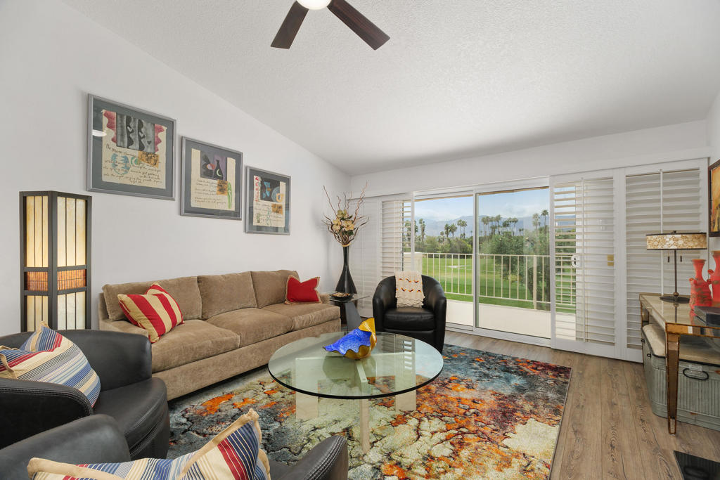 141 Desert Falls Circle