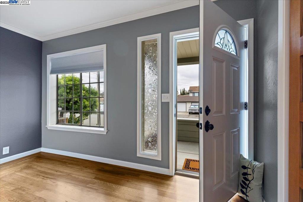 BAYWOOD - Residential