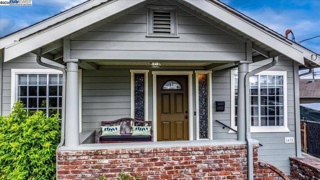 BAYWOOD - Residential