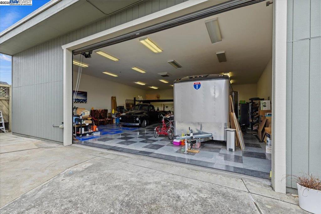 BAYWOOD - Residential