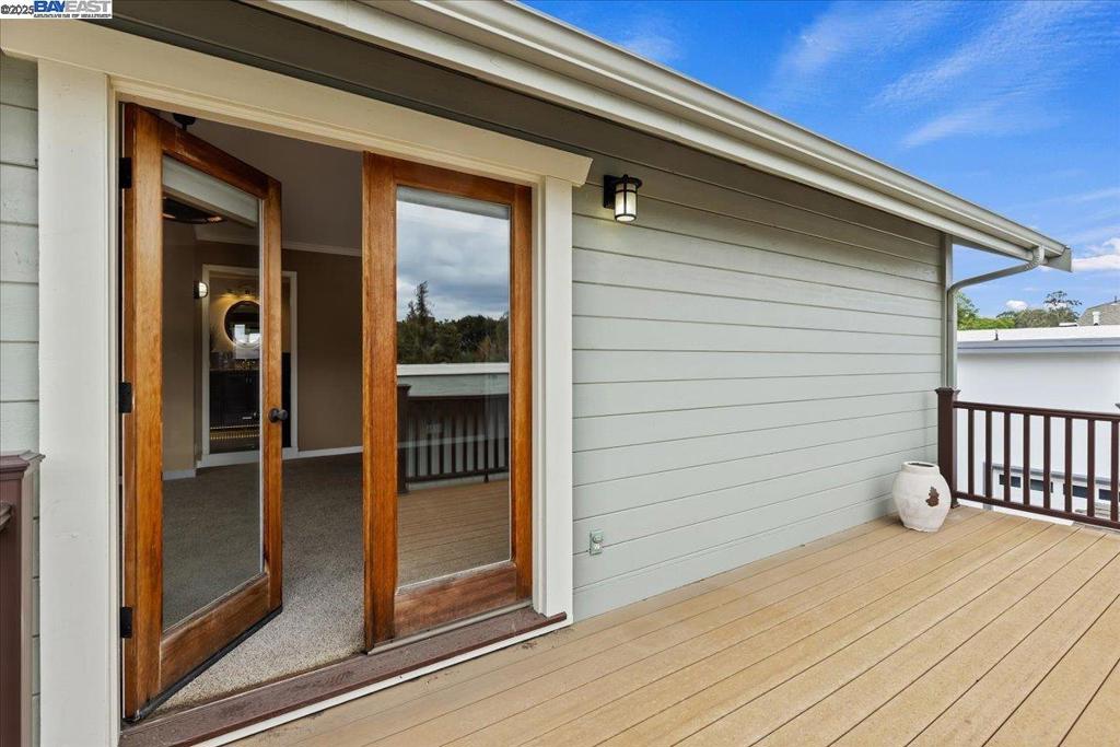 BAYWOOD - Residential