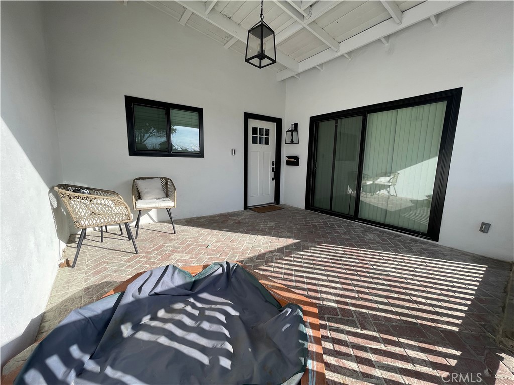 15422 Norwich Circle