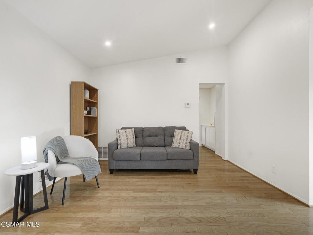 Country Meadows II-866 - 866 - Residential