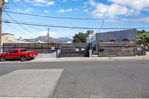 Photo of 10446 Scoville AVE, Sunland, CA 91040 (MLS # GD26208672)