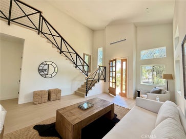 21801 San Jose Street Chatsworth CA 91311