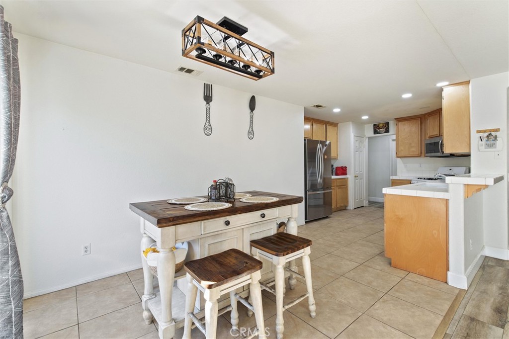 26395 Old Anvil Lane