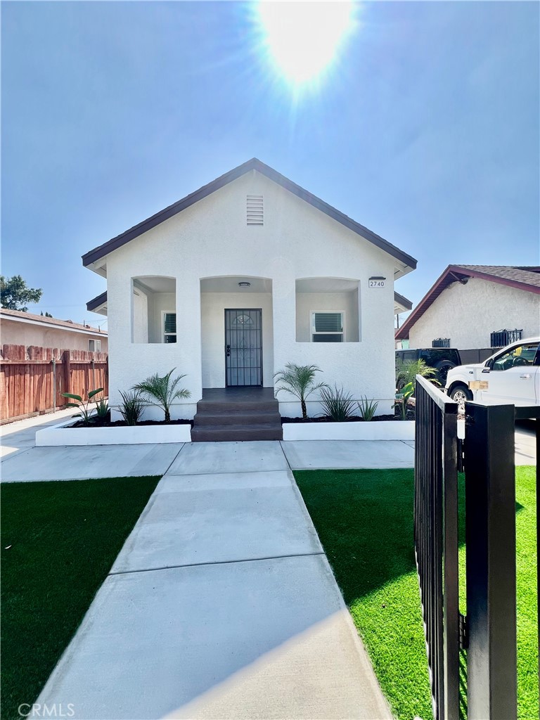 Fully renovated duplex with no expense spared! Offering two detached single-family–style homes on nearly 6,000 sq. ft. lot in one of Los Angeles’ most exciting areas. The front unit features 3 bedrooms and 1 bathroom with modern finishes and abundant natural light, while the rear unit offers 2 bedrooms and 1 bathroom, ideal for extended family, guests, or rental income. With parking for up to six vehicles, this property provides a rare combination of convenience and flexibility. Located in up-and-coming Boyle Heights, it is surrounded by new construction and soon-to-be-completed developments, making it a prime opportunity for owner-occupants or investors seeking a turnkey property in an evolving neighborhood.