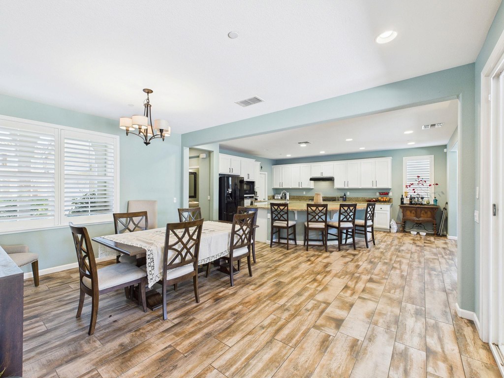 2521 Shadowbrooke Rd