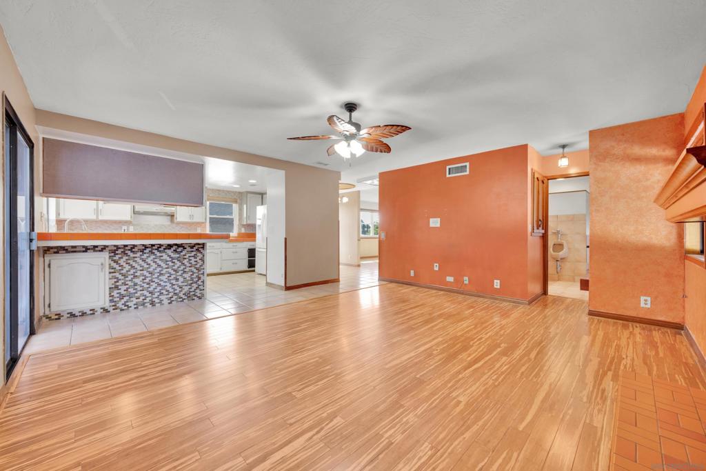 La Mesa - Residential