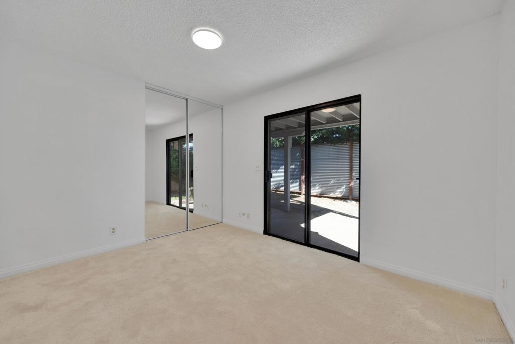 La Mesa - Residential