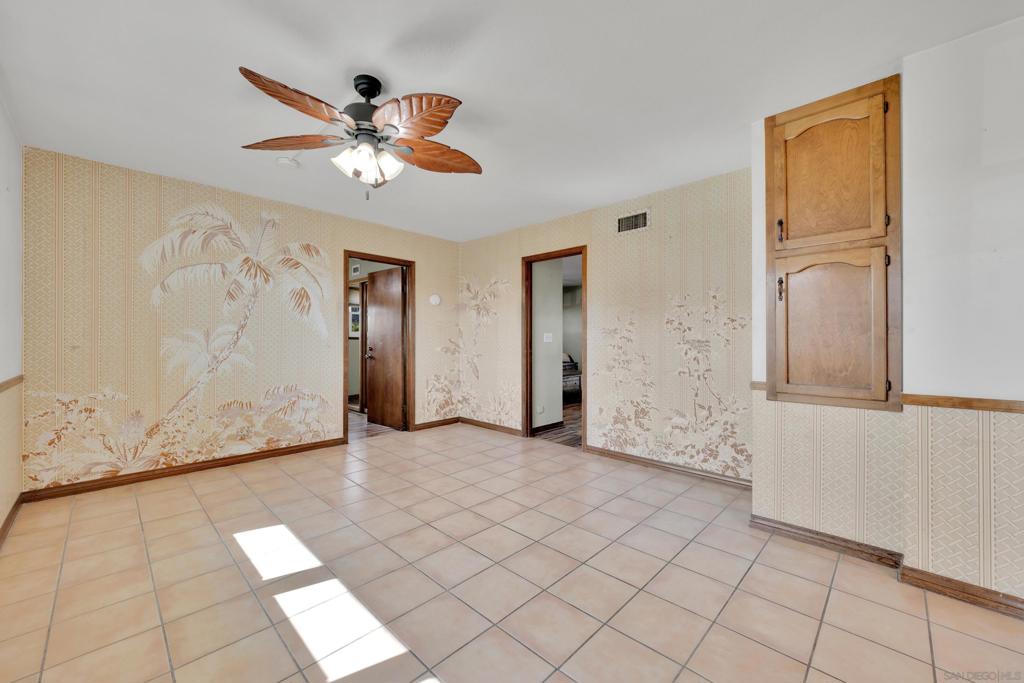 La Mesa - Residential