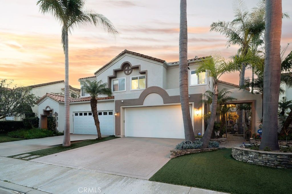 Photo of 14 Mercato, Laguna Niguel, CA 92677 (MLS # OC26035870)