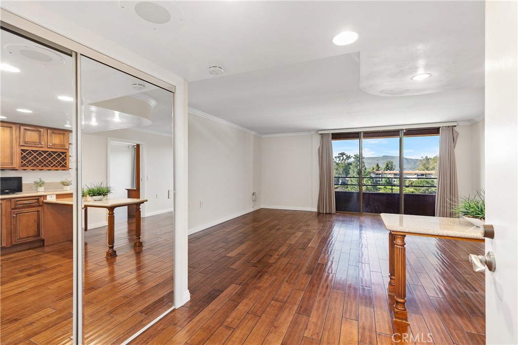 24055 Paseo Del Lago 863