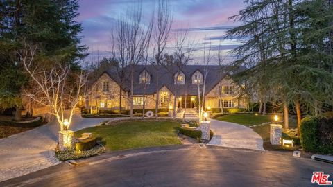 Photo of 29105 Old Mill Creek, Agoura Hills, CA 91301 (MLS # 25615621)