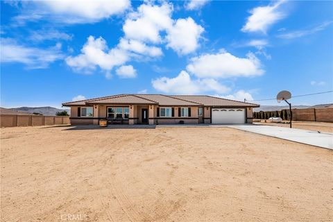 10779 Mills Road Apple Valley CA 92308