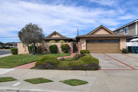 9311 Tahiti Huntington Beach CA 92646