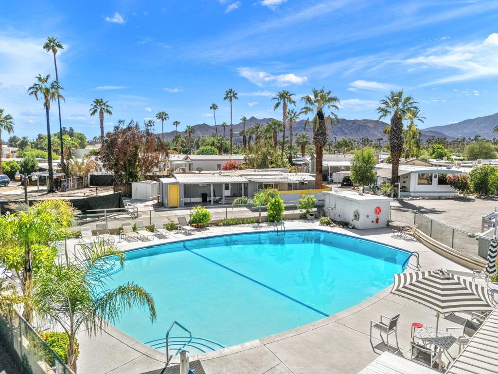 Ramon Mobile Park - Manufactured In Park